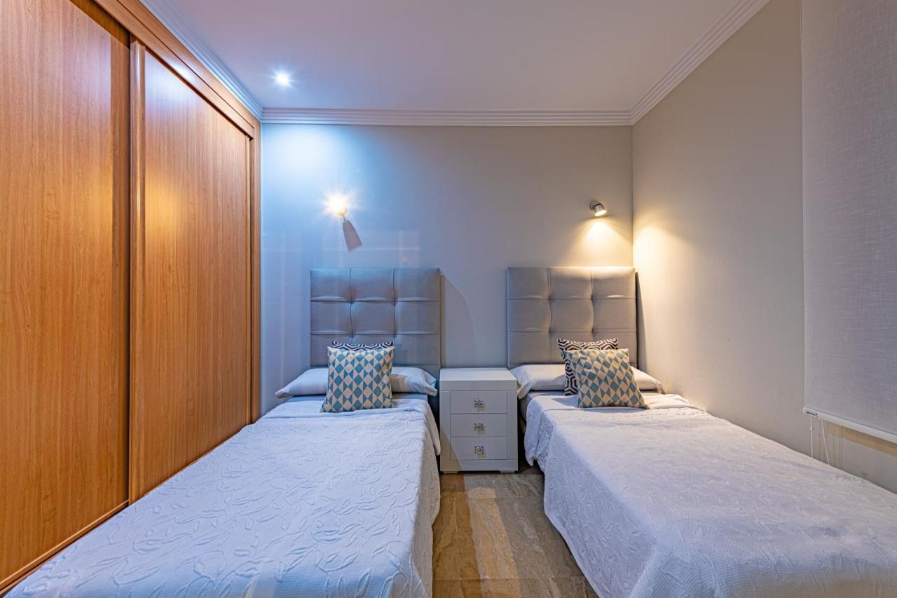 Marina Luxury Apartment Estepona Exterior photo