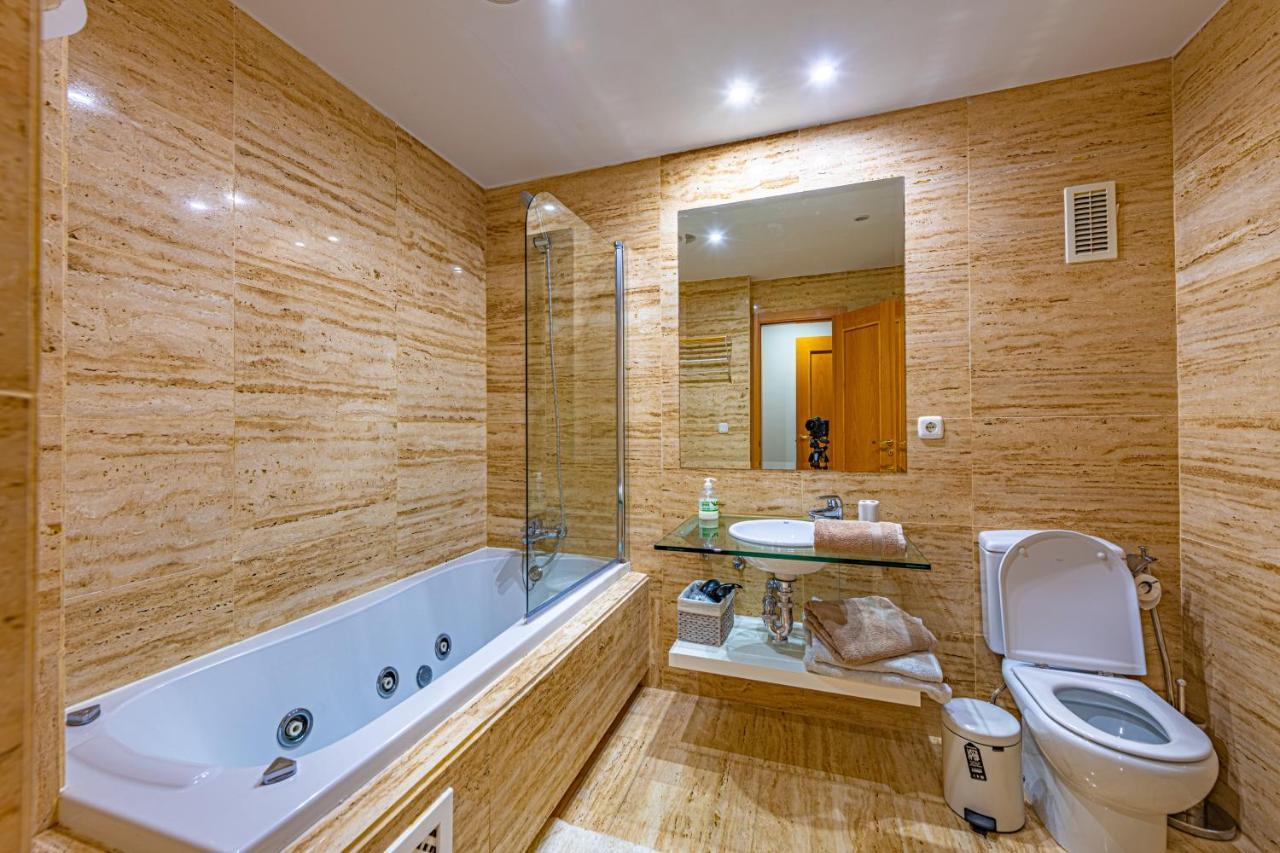 Marina Luxury Apartment Estepona Exterior photo